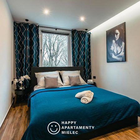 Happy Time - Apartamentyhappy Pl Mielec Buitenkant foto