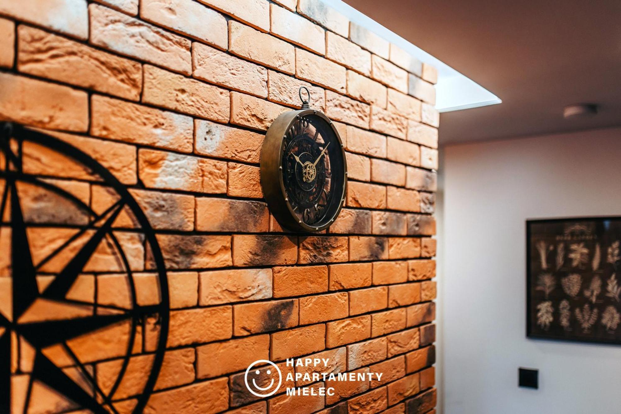 Happy Time - Apartamentyhappy Pl Mielec Buitenkant foto